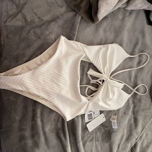 LSPACE one piece miss molly